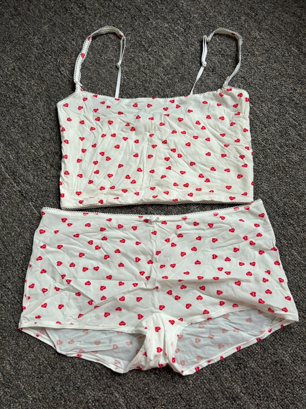 SKIMS White Heart-Print Cami & Shorts Sleep Set Large bottoms / small top
